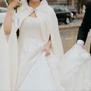 Winter Wedding Cape, Hooded Bridal Cape Cloak